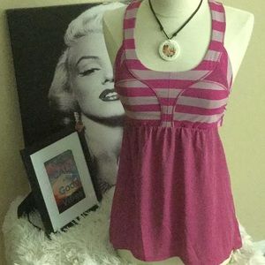 Lululemon top